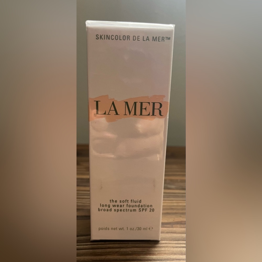 La Mer Soft Fluid Long Wear Foundation Broad Spectrum SPF20 | 1 oz | 450 sepia